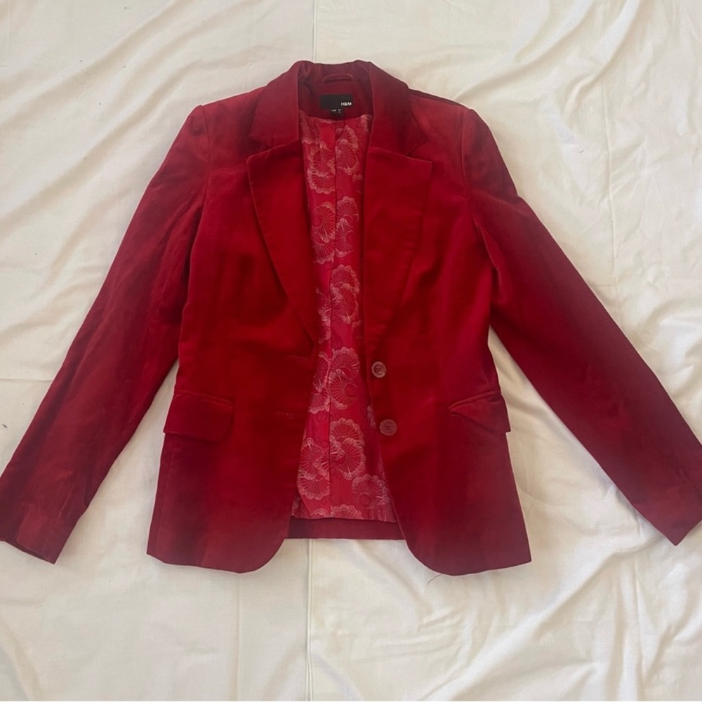 H&M red velvet blazer